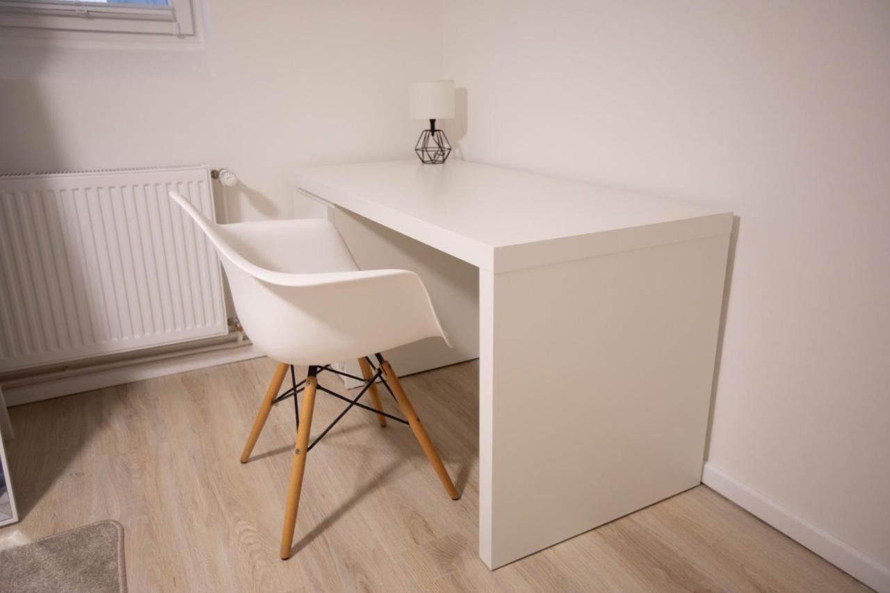 הנובר 80Qm - 4 Rooms - Private Parking - Keller-Basement - Mallibase Apartments מראה חיצוני תמונה
